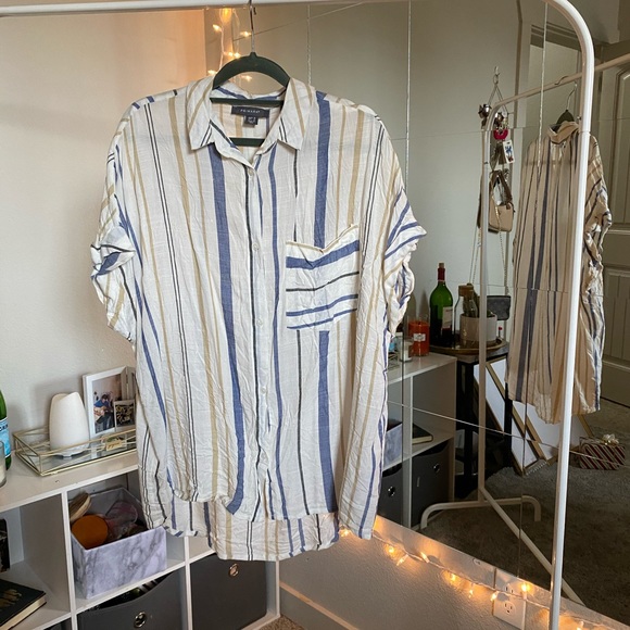 button up shift top - Picture 3 of 4